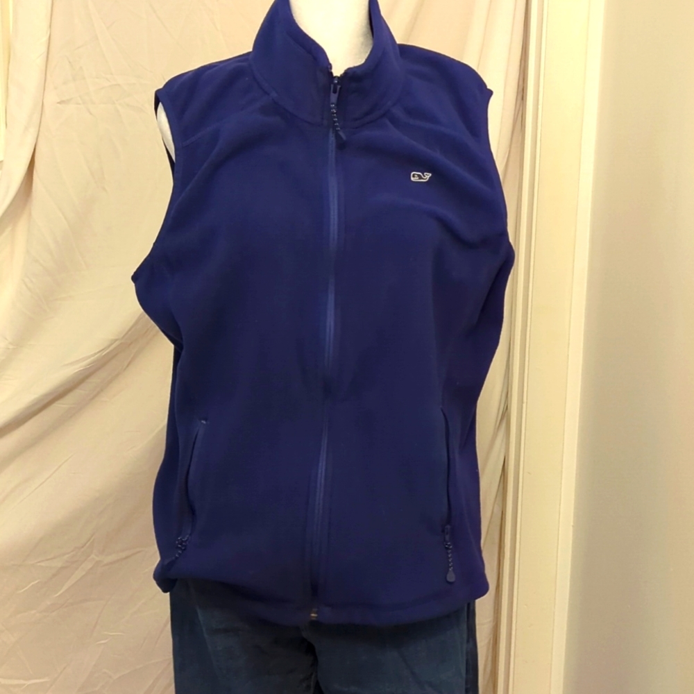 Vineyard Vines fleece vest L